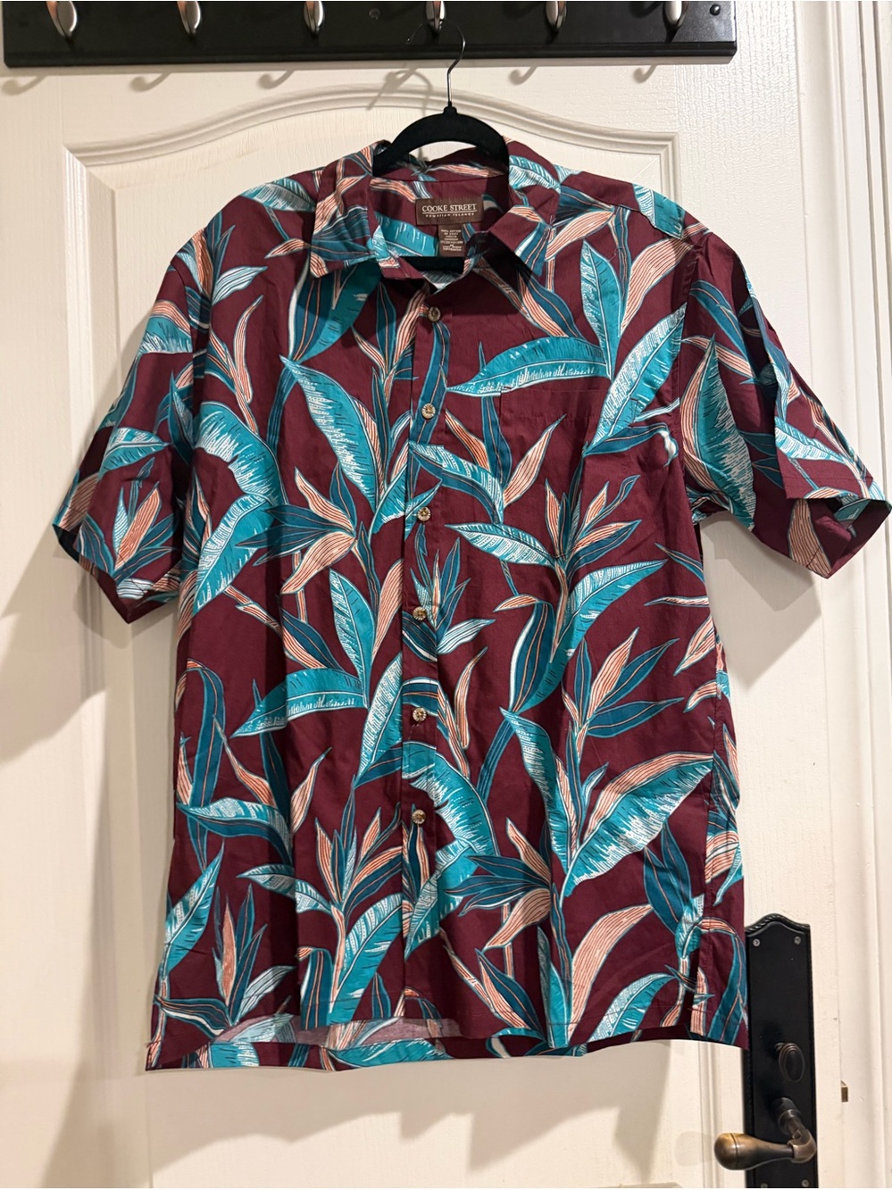 Tommy Bahama Maroon Short-Sleeve Tropical Print Shirt with Teal Leaves